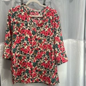 Floral loose tunic 3/4 sleeve